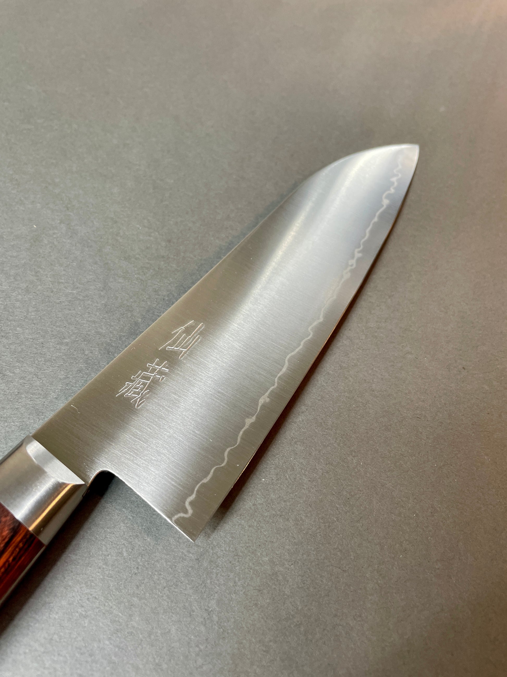 Santoku 165mm Suncraft Clad