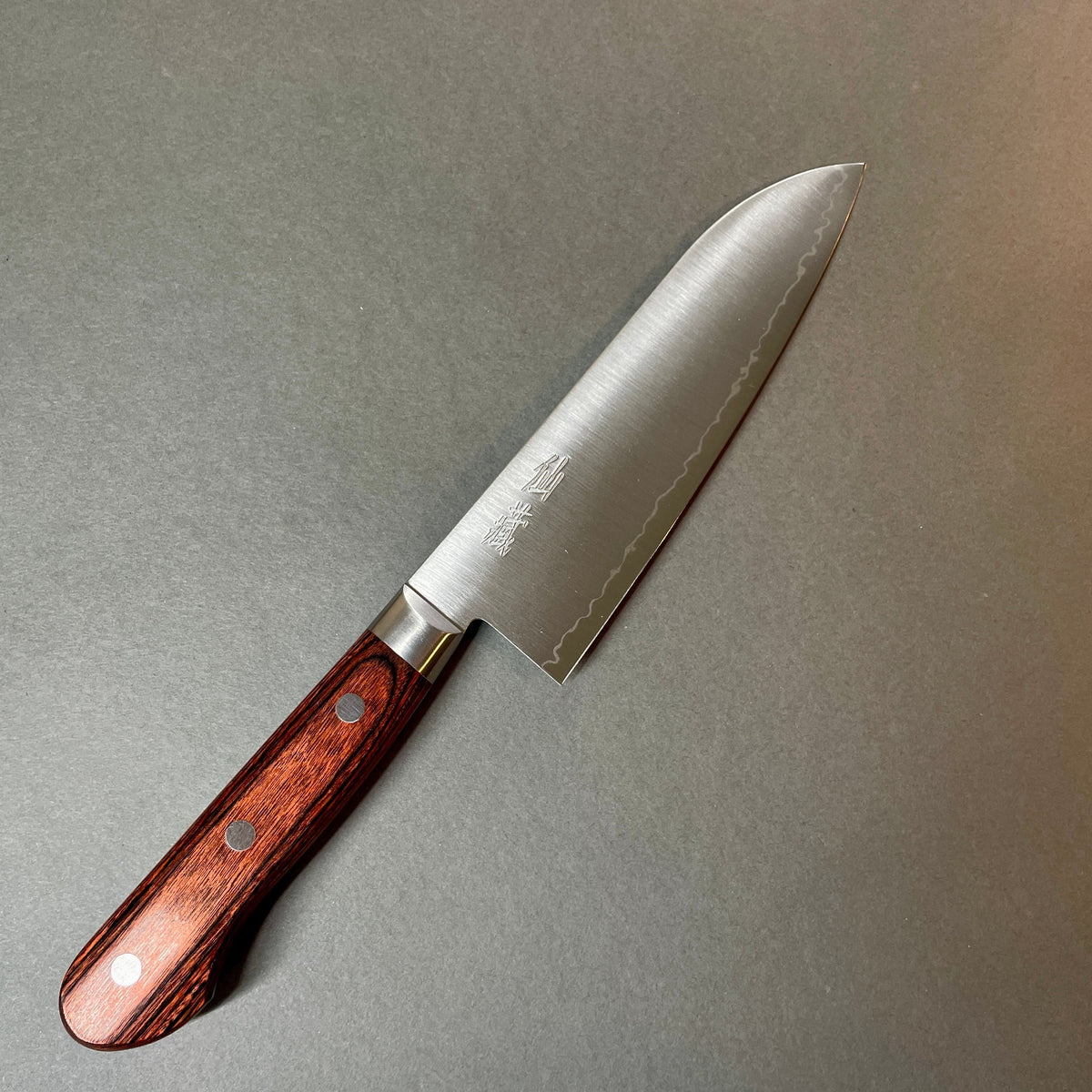 Santoku 165mm Suncraft Clad - Burr - knivsliping