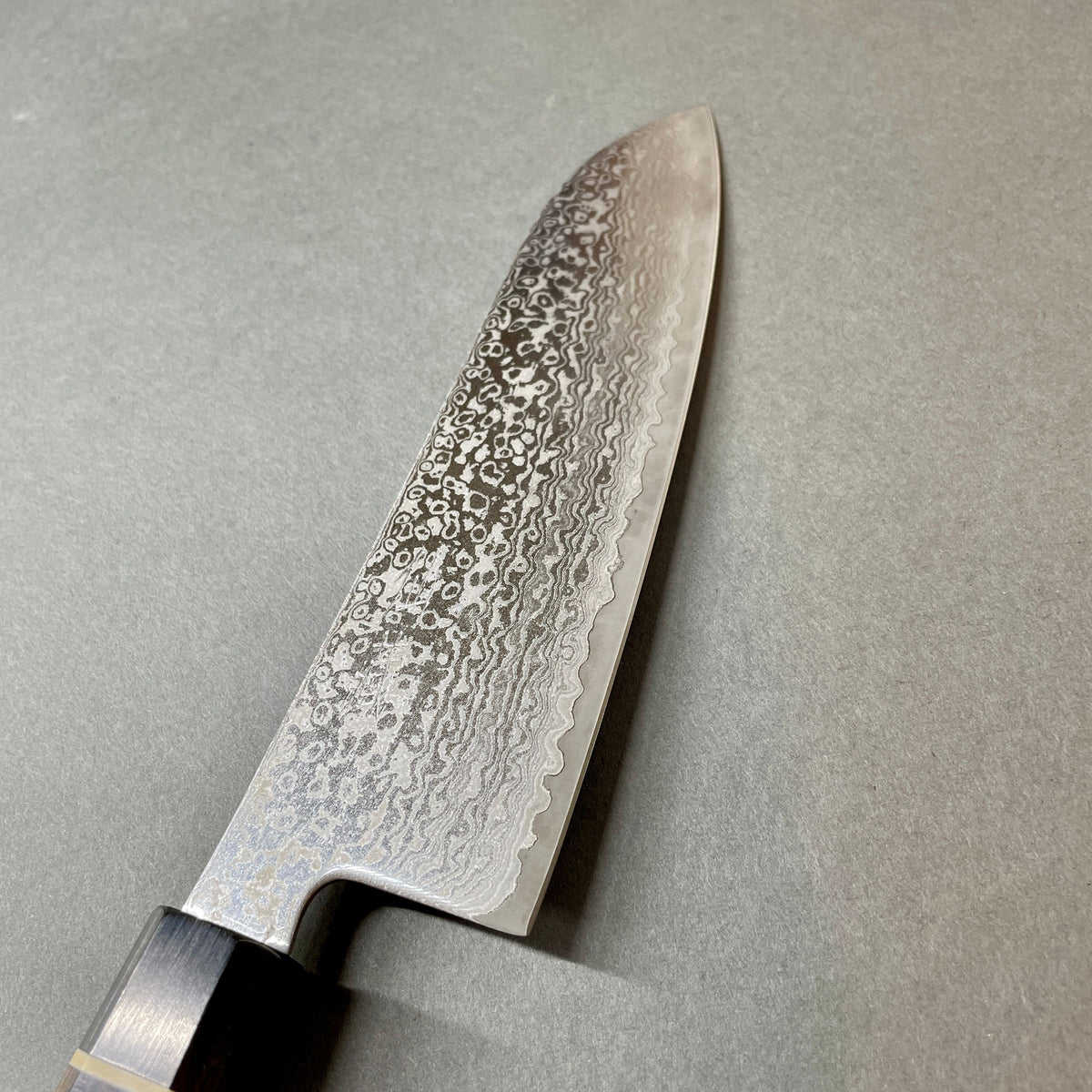 Santoku 167mm Suncraft Black - Burr - knivsliping