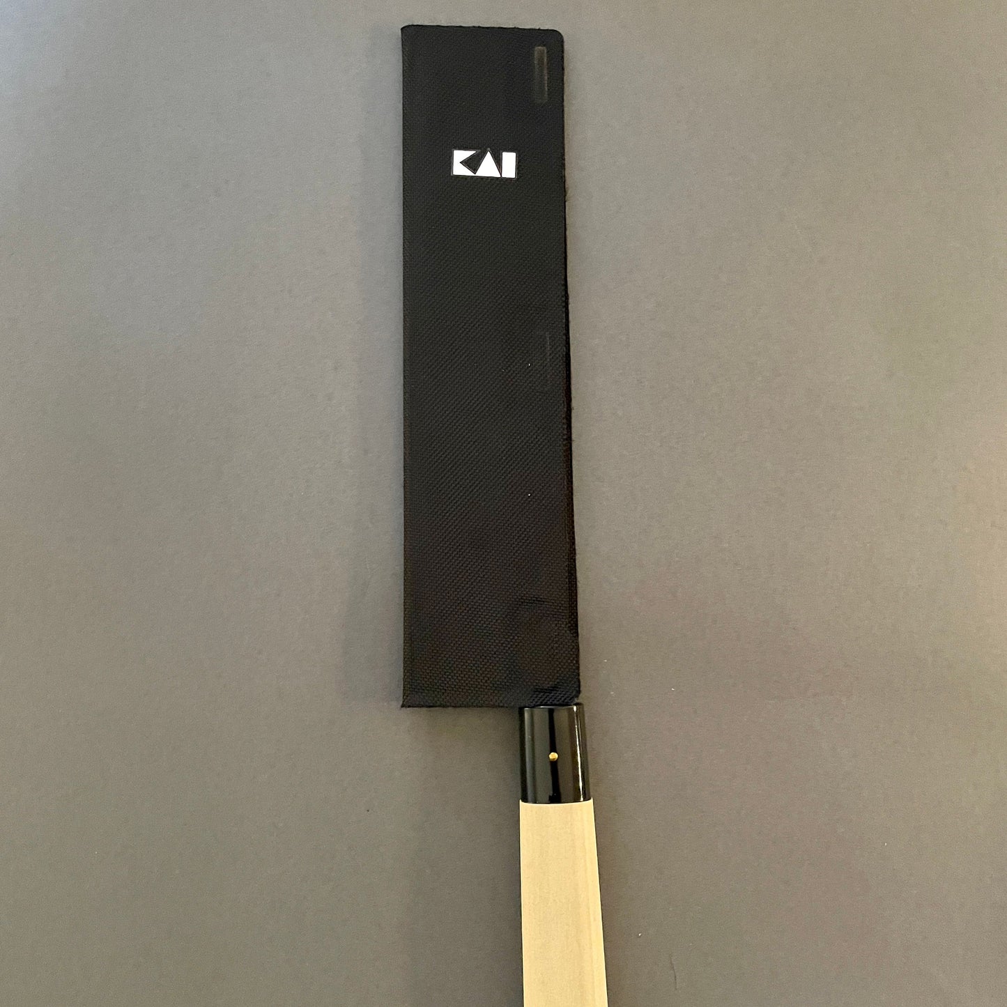 KAI magnetisk knivbeskytter medium